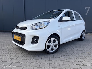 Kia Picanto 1.0 CVVT DynamicLine 5-drs Airco Trekhaak