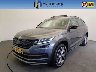 Skoda Kodiaq 1.5 TSI Sportline Business 7p. Wegklapbare trekhaak, Panoramadak, Elektrische stoelen