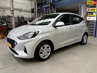 Hyundai i10 1.0 Comfort Smart 5-zits | Apple carplay / Android auto | Navigatie | Camera | Cruise control | NAP | Rijklaar prijs!