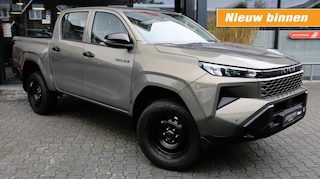Toyota Hilux 2.8 D-4D MHEV DUBBEL CABINE ACTIVE A/T 4WD