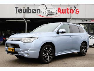 Mitsubishi Outlander 2.0 PHEV instyle+ | Elektrisch glazen schuif-/kanteldak | Lane assist | Clima | Cruise | Zie foto's