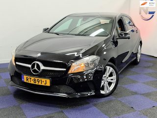Mercedes-Benz A-klasse 180 Ambition / AUTOMAAT / DEALER ONDERHOUDEN / NETTE AUTO