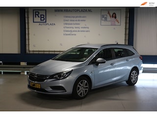 Opel Astra Sports Tourer 1.4 AUTOMAAT / 12 MAANDEN GARANTIE ! ! !