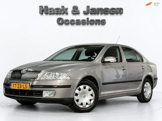 Skoda Octavia 1.6 Ambiente - Cruise - Airco - Radio