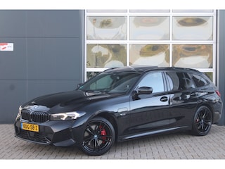 BMW 3-serie Touring 330e M-Sport Pro | Pano | HK | ACC | Memory | HUD