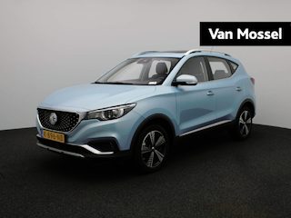 MG ZS EV Luxury 45 kWh | Trekhaak !