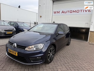 Volkswagen Golf 1.2 TSI Business Edition R LINE DSG CAMERA