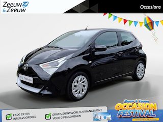 Toyota Aygo 1.0 VVT-i x-play | ACHTERUITRIJCAMERA | 5 DEURS | TELEFOON | AIRCO | ELEKTRISCHE RAMEN |