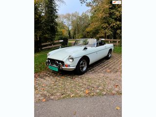MG B