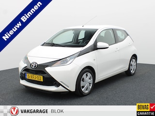 Toyota Aygo 1.0 VVT-i x-play | Camera | Airco | Dealer onderhouden | Prijs Rijklaar!!