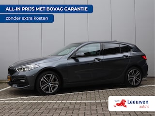 BMW 118i Business Edition | LED | Navigatie | Org. NL