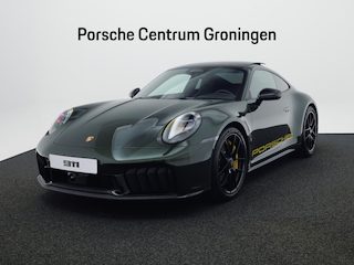 Porsche 911 Carrera 4 GTS