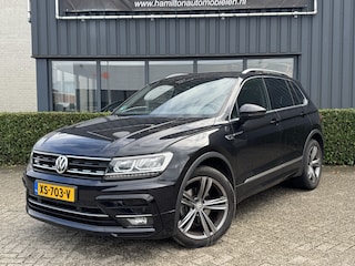 Volkswagen Tiguan 1.5 TSI 131pk R-Line Comfortline Business Virtual Led  trekhaak 19" NL Auto 166dkm!!