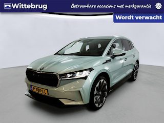 Skoda Enyaq iV 80 204pk / Navigatie / LM 19 inch / Leder/stof / Warmtepomp / Camera / Wegkl trekhaak