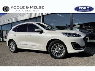 Ford Kuga 2.5 PHEV e-CVT 225pk Vignale , Trekhaak , Winterpack met voorruitverwarming ,stoel en stuurverwarming