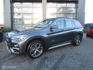 BMW X1 xDrive20i High Executive 54dkm! Org NL 1ste Eig Leer Led Trekhaak Camera