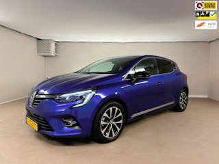 Renault Clio 1.6 E-Tech Hybrid 145 Techno Camera