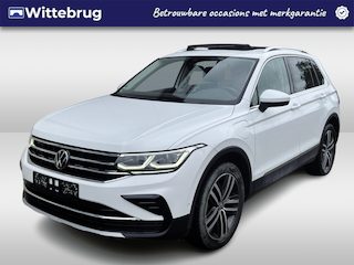 Volkswagen Tiguan 1.4 TSI eHybrid Elegance / AUTOMAAT/ 245 PK/ PANO/ TREKHAAK/ PARK.SENSOR.V+A/ CAMERA/ ACC/ DCC/ STUUR+STOELVERWARM./ MASSAGE/ APP-CONNECT/ DODEHOEK/ ELEK.ACHTERKLEP/ KEYLESS/ NAVI/ DAB/ CLIMA/ LED