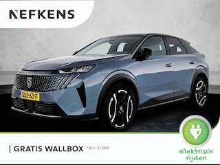 Peugeot 3008 SUV Allure Avantage 73 kWh 210pk | Accu 95% | 526km WLTP Actieradius | Navigatie | 360° Camera | Stuurverwarming | Adaptieve Cruise Control | Climate Control | Parkeersensoren v+a | Dodehoeksensor | Led koplampen | Keyless | Draadloze Apple Carplay / Android Auto + Telefoonlader | Donker getint glas | Trekhaak | 19" Lichtmetalen velgen |