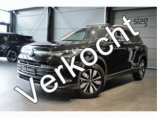 Volkswagen Tiguan 1.5 eHybrid Life carplay pano camera led trekhaak !!