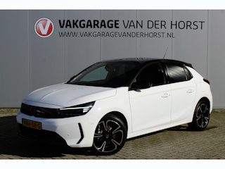 Opel Corsa 1.2-100pk Turbo Sport. In nieuwstaat verkerende luxe Opel Corsa ! Autm. airco, cruise cntrl, lane assist, panoramadak, verwarmde stoelen, LM wielen, camera, parkeersensoren v+a, navigatie by Apple Carplay/Android auto, full LED verl. etc.