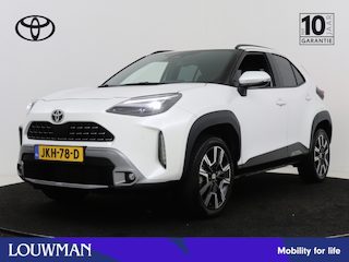 Toyota Yaris Cross 1.5 Hybrid 130 Executive Premium Pack | JBL | Head-Up Display | Dodehoek detectie | Stoelverwarming | LED Matrix | Elektrische achterklep | fotostudio
