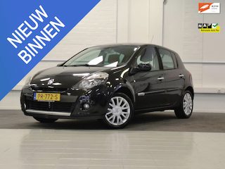 Renault Clio 1.6i 16V Dynamique Automaat Cruise Clima Allseason banden