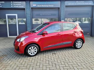 Hyundai i10 1.0i Carplay Trehaak Cruise