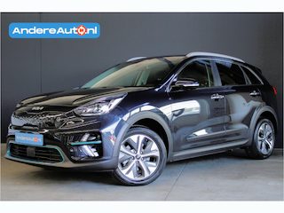 Kia Niro e-Niro DynamicPlusLine 64 kWh |warmtepomp|3 fase|stoelverwarming|parkeersensoren|