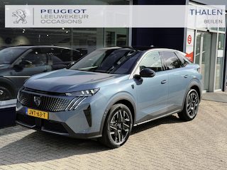 Peugeot 3008 1.2 Hybrid 145 GT | 360 Graden Camera | Dodehoek detectie | Elektrische Achterklep | Stoel- & Stuurwielverwarming | Navigatie | Keyless Entry | Parkeersensoren | Full LED Matrix verlichting | Adaptieve Cruise Control | Draadloze Apple Carplay & Android Auto | 19" Lichtmetalen Velgen |