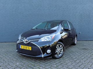 Toyota Yaris 1.0 VVT-i Lounge
