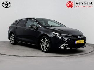 Toyota Corolla Touring Sports Hybrid 140 Dynamic | Dodehoek detectie | Apple Carplay / Android Auto | Stoelverwarming | Parkeersensoren voor/achter | Adaptive Cruise | Keyless | Clima | Camera | Full LED | 17 inch