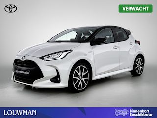 Toyota Yaris 1.5 Hybrid Executive Limited | Half lederen bekleding | Stoelverwarming | Climate control | Cruise Control Adaptive | Achteruitrijcamera | Apple CarPlay/Android Auto |