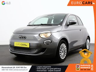 Fiat 500 Berline 42 kWh Automaat Climate control Cruise control Achteruitrijcamera Led Navigatie Apple Carplay/ Android Auto Lichtmetalen velgen Stoelverwarming