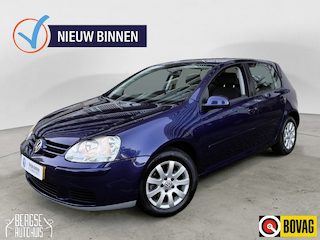 Volkswagen Golf 1.6 Trendline Carplay Clima Cruise Camera