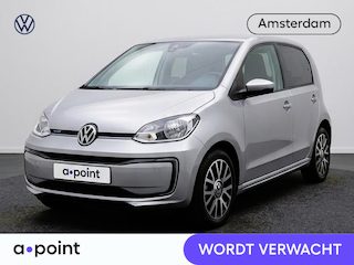 Volkswagen Up Style 83 pk | Navigatie via App | Parkeersensoren (achter) | Achteruitrijcamera | Cruise control | Stoelverwarming | Voorruitverwarming | Autom. Airco |