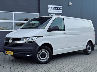 Volkswagen Transporter 2.0 TDI 110pk L2H1 | Navi | Kastinrichting Sortimo | Winterpack | Cruise | CarPlay | DAB | Betonplex