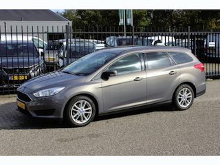 Ford Focus Wagon 1.0 Trend Edition Riem vervangen!