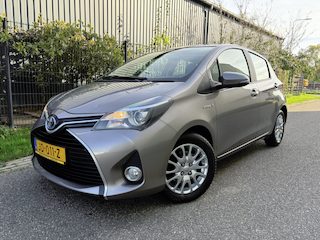Toyota Yaris 1.5 Hybrid Lease / AUTOMAAT / NAVI / CLIMATE / CRUISE
