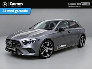 Mercedes-Benz A-klasse 180 Star Edition Luxury | Panoramadak | Night Pakket | Dodehoekassistent | Sfeerverlichting | Stoelverwarming | Parkeersensoren | Achteruitrijcamera | Elektrisch Inklapbare Buitenspiegels