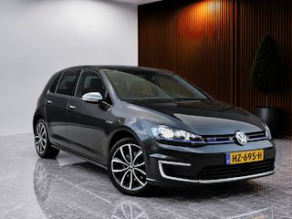 Volkswagen Golf 1.4 TSI GTE 225PK (ADAPTIVE CRUISE CONTROL, CARPLAY, STOELVERWARMING, PDC V+A, LED, NETTE AUTO, ETC!)