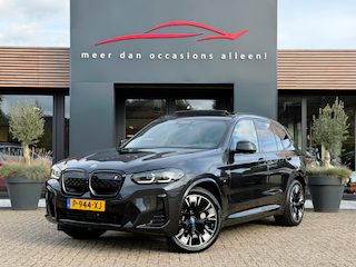 BMW iX3 High Executive M Pakket | SOH 99% | Panoramadak | HUD | Trekhaak