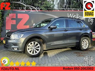 Volkswagen Tiguan 1.5 TSI ACT Comfortline Navigatie-trekhaak-Cruise controle-Carplay