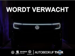 Volkswagen ID. Buzz Pro Limited Edition Plus | 86 kWh LWB | 286PK / 210kW, 7 zitplaatsen, Assistance Pakket Plus (rondomzichtcamera (Area View), adaptieve cruise control (ACC) met Travel Assist), Design Pakket (LED Matrix (IQ.Lights), dynamisch grootlichtassistent (Dynamic Light Assist)), Interieur Pakket (kunstlederen interieurdelen met alcantara / velours bekleding), Open & Close Pakket (elektrische achterklep met sensorsturing (Easy Open & Close)), 19" 'Venlo' LMV, 3-zone climatronic, verwarmbare voorstoelen, verwarmbare voorruit. verwarmbaar multifunctioneel lederen stuurwiel, draadloos Apple Carplay & Android Auto, parkeerassistent (Park Assist Plus), dodehoekdetectie (Side Assist), elektrisch verstel-, verwarm- en inklapbare buitenspiegels etc.etc.