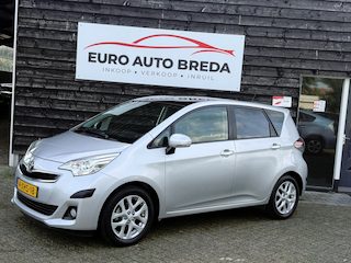 Toyota Verso-S 1.3 VVT-i Trend