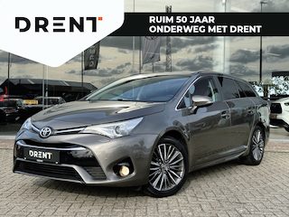 Toyota Avensis Touring Sports 1.8 VVT-i Premium | Trekhaak | Automaat | Stoelverwarming