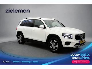 Mercedes-Benz GLB 180 Business Solution Automaat - Digitaal Cockpit, Camera, Half Leer, Stoelverw.