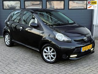 Toyota Aygo 1.0 VVT-i Aspiration Facelift 99DKM! Super nette auto!