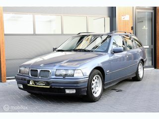 BMW 3-serie Touring 320i Sport Edition