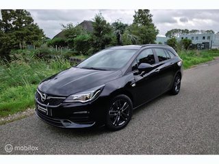 Opel Astra Sports Tourer 1.2 Edition / Carplay / PDC